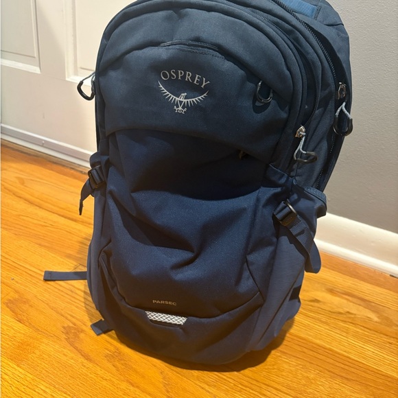 OSPREY Men's Backpack - Deep Blue 26L Parsec - Picture 1 of 4